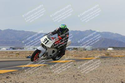 media/Dec-17-2022-SoCal Trackdays (Sat) [[224abd9271]]/Turn 9 Inside (1pm)/